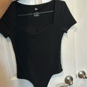 NWT SO notch body suit